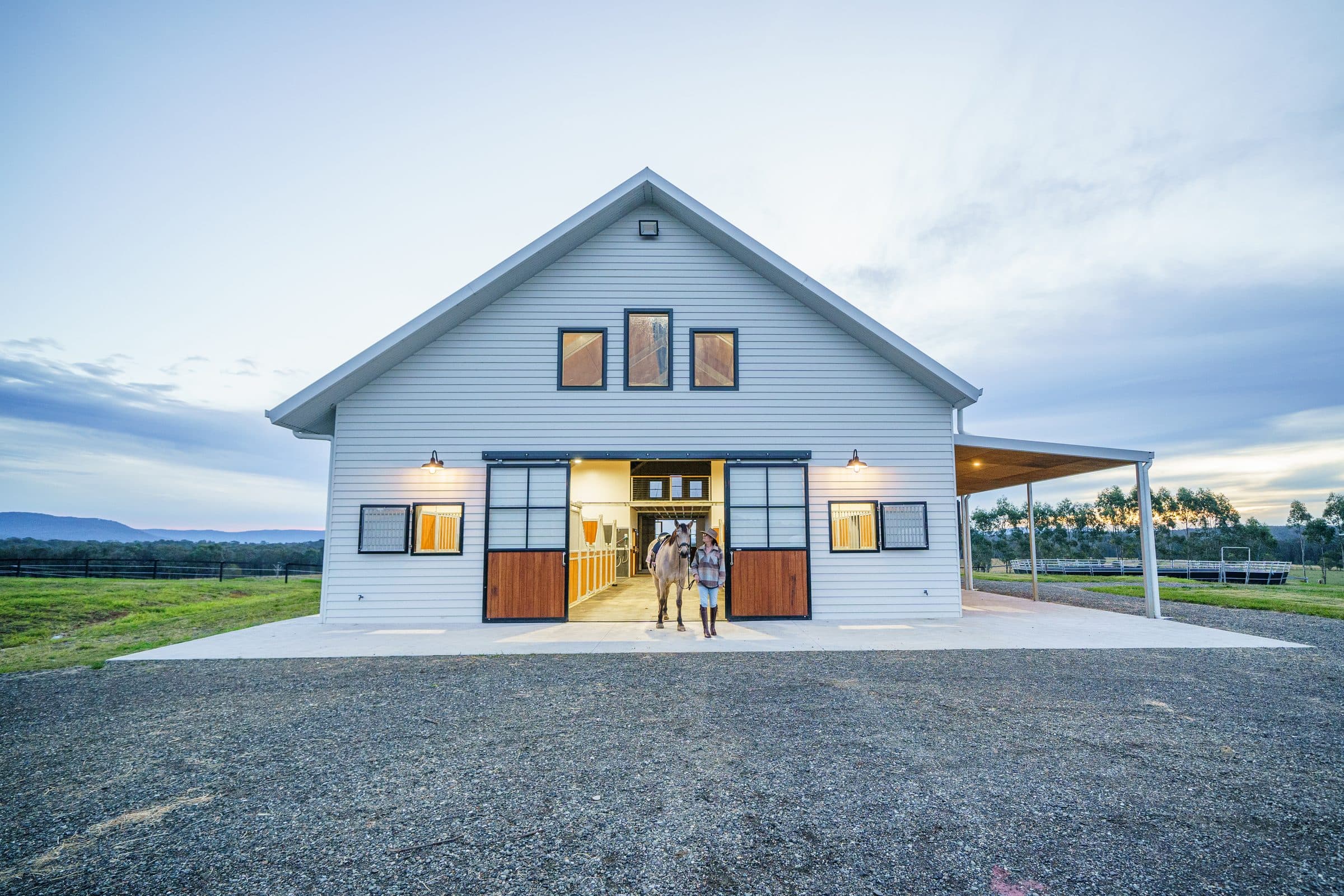 Sandy Creek Stables, Quorrobolong, New South Wales